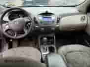 2015 Hyundai Tucson GLS z VIN KM8JT3AF1FU033974, wystawiony jako Copart lot #69831302 z przebiegiem 142 203 mil mil oraz . Historia ofert i sprzedaży dostępna na DreamBid. Obrazek 8.