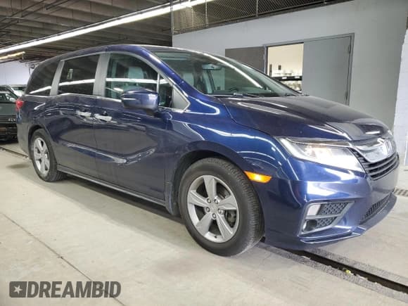 ✅ 2018 Honda Odyssey EX-L • VIN: 5FNRL6H76JB086565 • Lot: 82429365. Wystawiony na Copart z przebiegiem 131 015 mil. Bezpłatny archiwum sprzedaży aukcyjnych z USA i szczegółowy raport historii pojazdu na DreamBid. Zdjęcie 4.