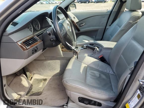 ✅ 2006 BMW 5 Series 530xi • VIN: WBANN73576CN01317 • Lot: 59702955. Wystawiony na Copart z przebiegiem 143 015 mil. Bezpłatny archiwum sprzedaży aukcyjnych z USA i szczegółowy raport historii pojazdu na DreamBid. Zdjęcie 7.