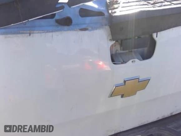 ✅ 2008 Chevrolet Silverado 1500 Work Truck • VIN: 1GCEC19XX8Z218263 • Lot: 43679318. Listed on IAAI with 122,885 mi. Free auction sales archive from the USA and detailed vehicle history report at DreamBid. Image 2.