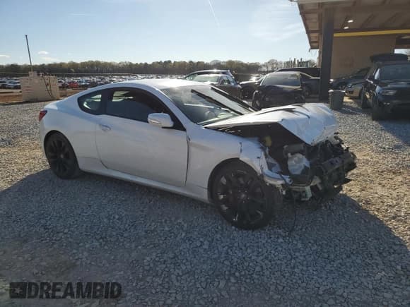 ✅ 2016 Hyundai Genesis Coupe R-Spec • VIN: KMHHU6KJ3GU135603 • Lot: 50661725. Wystawiony na Copart z przebiegiem 56 683 mil. Bezpłatny archiwum sprzedaży aukcyjnych z USA i szczegółowy raport historii pojazdu na DreamBid. Zdjęcie 4.