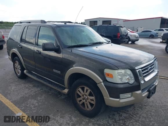 ✅ 2007 Ford Explorer Eddie Bauer • VIN: 1FMEU64E07UB04554 • Lot: 42821501. Wystawiony na IAAI z przebiegiem 220 610 mil. Bezpłatny archiwum sprzedaży aukcyjnych z USA i szczegółowy raport historii pojazdu na DreamBid. Zdjęcie 1.