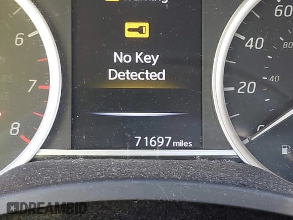 ✅ 2016 Nissan Sentra SR • VIN: 3N1AB7AP6GL679193 • Lot: 43446491. Wystawiony na IAAI z przebiegiem 71 697 mil. Bezpłatny archiwum sprzedaży aukcyjnych z USA i szczegółowy raport historii pojazdu na DreamBid. Zdjęcie 16.