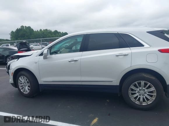 ✅ 2017 Cadillac XT5 FWD • VIN: 1GYKNARS1HZ138586 • Лот: 42951197. Опубликован ранее на IAAI с пробегом 69 129 миль. Бесплатный доступ к архиву аукционных продаж из США и подробный отчёт об истории автомобиля на DreamBid. Изображение 14.