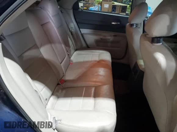 2005 Dodge Magnum RT с VIN 2D4GV58245H625199, выставлен на аукционе Copart как лот 43923275 с пробегом 126 647 миль миль и Списание • Salvage title. История ставок и продаж доступна на DreamBid. Изображение 11.