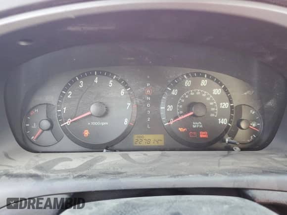 2005 Hyundai Elantra GLS z VIN KMHDN46D15U021407, wystawiony jako Copart lot #63934974 z przebiegiem 227 814 mil mil oraz Szkoda całkowita • Salvage title. Historia ofert i sprzedaży dostępna na DreamBid. Obrazek 9.