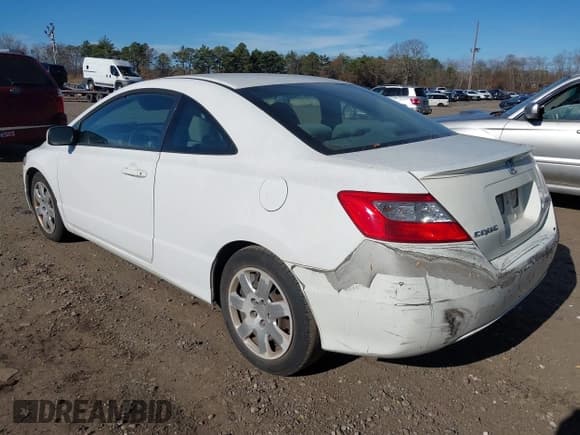 ✅ 2010 Honda Civic LX • VIN: 2HGFG1B60AH505628 • Lot: 43732536. Wystawiony na IAAI z przebiegiem 206 261 mil. Bezpłatny archiwum sprzedaży aukcyjnych z USA i szczegółowy raport historii pojazdu na DreamBid. Zdjęcie 3.