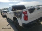 ✅ 2020 Chevrolet Silverado 1500 LT Trail Boss • VIN: 1GCPYFED4LZ327698 • Lot: 68046414. Wystawiony na Copart z przebiegiem 74 438 mil. Bezpłatny archiwum sprzedaży aukcyjnych z USA i szczegółowy raport historii pojazdu na DreamBid. Zdjęcie 2.