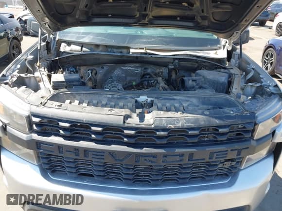 ✅ 2019 Chevrolet Silverado 1500 RST • VIN: 1GCUYEED6KZ148803 • Lot: 42625691. Wystawiony na IAAI z przebiegiem 56 995 mil. Bezpłatny archiwum sprzedaży aukcyjnych z USA i szczegółowy raport historii pojazdu na DreamBid. Zdjęcie 10.