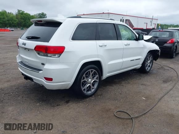 ✅ 2020 Jeep Grand Cherokee Overland • VIN: 1C4RJFCG9LC197401 • Lot: 42186412. Listed on IAAI with 64,870 mi. Free auction sales archive from the USA and detailed vehicle history report at DreamBid. Image 4.