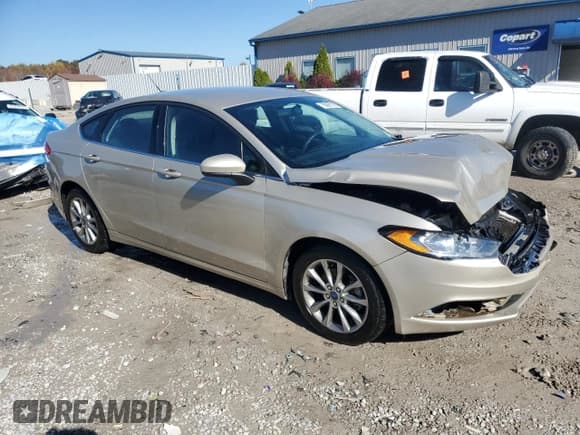 ✅ 2017 Ford Fusion SE • VIN: 3FA6P0H7XHR411947 • Lot: 90981175. Wystawiony na Copart z przebiegiem 115 641 mil. Bezpłatny archiwum sprzedaży aukcyjnych z USA i szczegółowy raport historii pojazdu na DreamBid. Zdjęcie 4.