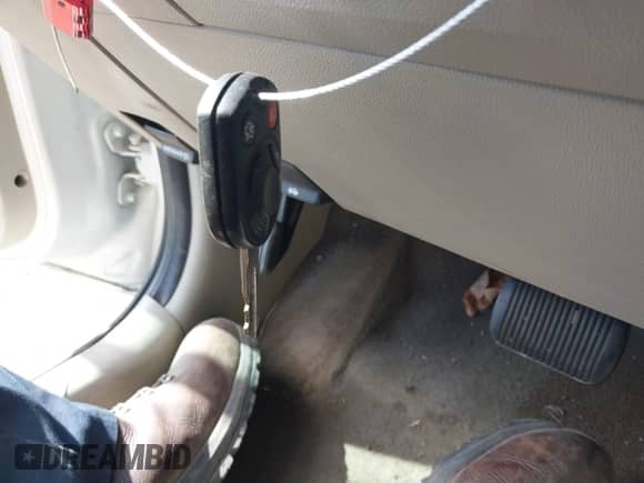 2010 Mercury Mariner Premier with VIN 4M2CN9H7XAKJ26886, listed as a IAAI auction lot 42027825 with 149,561 mi miles and . Bid and sale history available at DreamBid. Image 11.