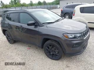 ✅ 2022 Jeep Compass Latitude • VIN: 3C4NJDBBXNT194359 • Лот: 42434355. Опубликован ранее на IAAI с пробегом 45 090 миль. Бесплатный доступ к архиву аукционных продаж из США и подробный отчёт об истории автомобиля на DreamBid. Изображение 1.