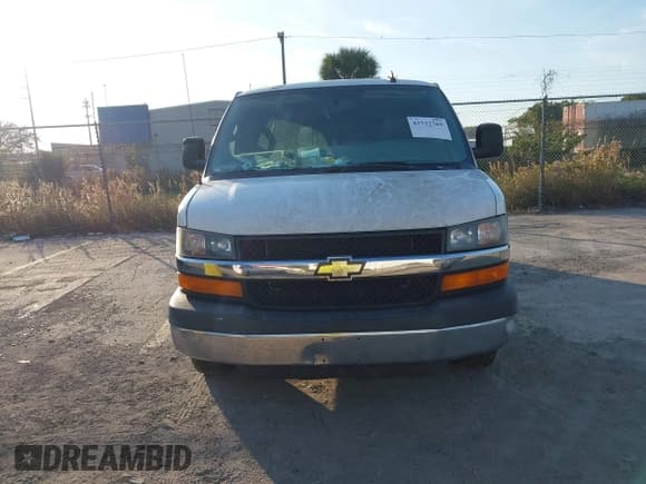 ✅ 2016 Chevrolet Express Passenger LT • VIN: 1GAZGPFG4G1203907 • Лот: 43732769. Опубликован ранее на IAAI с пробегом 254 143 миль. Бесплатный доступ к архиву аукционных продаж из США и подробный отчёт об истории автомобиля на DreamBid. Изображение 6.