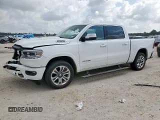 ✅ 2023 Ram 1500 Longhorn • VIN: 1C6SRFKT0PN509986 • Lot: 57885195. Wystawiony na Copart z przebiegiem 16 850 mil. Bezpłatny archiwum sprzedaży aukcyjnych z USA i szczegółowy raport historii pojazdu na DreamBid. Zdjęcie 1.