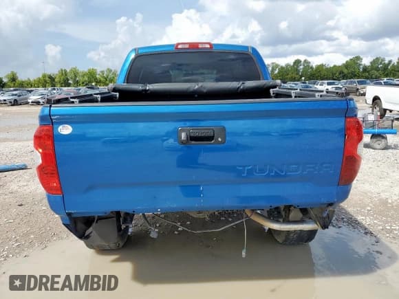 ✅ 2016 Toyota Tundra SR5 • VIN: 5TFEM5F1XGX097071 • Лот: 84192905. Опубликован ранее на Copart с пробегом 128 378 миль. Бесплатный доступ к архиву аукционных продаж из США и подробный отчёт об истории автомобиля на DreamBid. Изображение 6.