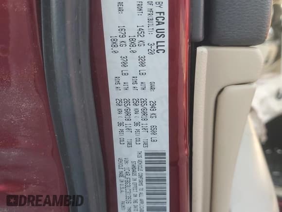 ✅ 2020 Jeep Grand Cherokee Limited • VIN: 1C4RJFBG3LC313516 • Лот: 81901185. Опубликован ранее на Copart с пробегом 148 369 миль. Бесплатный доступ к архиву аукционных продаж из США и подробный отчёт об истории автомобиля на DreamBid. Изображение 12.