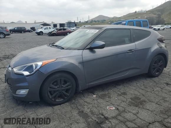 ✅ 2017 Hyundai Veloster • VIN: KMHTC6AD2HU315648 • Lot: 56493184. Wystawiony na Copart z przebiegiem 110 694 mil. Bezpłatny archiwum sprzedaży aukcyjnych z USA i szczegółowy raport historii pojazdu na DreamBid. Zdjęcie 1.