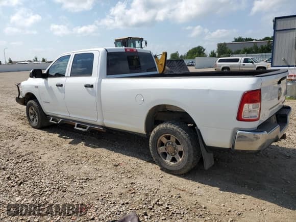 ✅ 2019 Ram 2500 Tradesman • VIN: 3C6UR5HJXKG649439 • Лот: 67849675. Опубликован ранее на Copart с пробегом 131 080 миль. Бесплатный доступ к архиву аукционных продаж из США и подробный отчёт об истории автомобиля на DreamBid. Изображение 2.