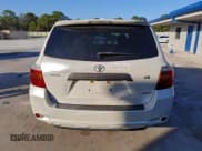 ✅ 2009 Toyota Highlander Sport • VIN: JTEES43A692113301 • Lot: 96940075. Listed on Copart with 193,453 mi. Free auction sales archive from the USA and detailed vehicle history report at DreamBid. Image 6.