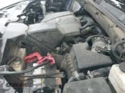 ✅ 2018 Toyota Highlander LE • VIN: 5TDBZRFH0JS840018 • Lot: 41621355. Wystawiony na IAAI z przebiegiem 128 495 mil. Bezpłatny archiwum sprzedaży aukcyjnych z USA i szczegółowy raport historii pojazdu na DreamBid. Zdjęcie 20.