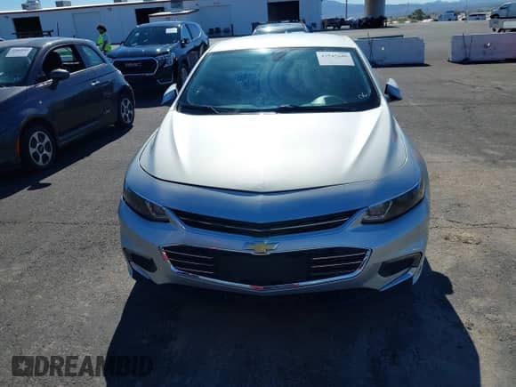 2016 Chevrolet Malibu LT z VIN 1G1ZE5ST0GF292956, wystawiony jako IAAI lot #43545640 z przebiegiem 156 966 mil mil oraz . Historia ofert i sprzedaży dostępna na DreamBid. Obrazek 6.