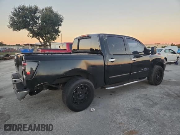 ✅ 2006 Nissan Titan SE • VIN: 1N6BA07A16N555309 • Лот: 90711865. Опубликован ранее на Copart с пробегом 201 260 миль. Бесплатный доступ к архиву аукционных продаж из США и подробный отчёт об истории автомобиля на DreamBid. Изображение 3.