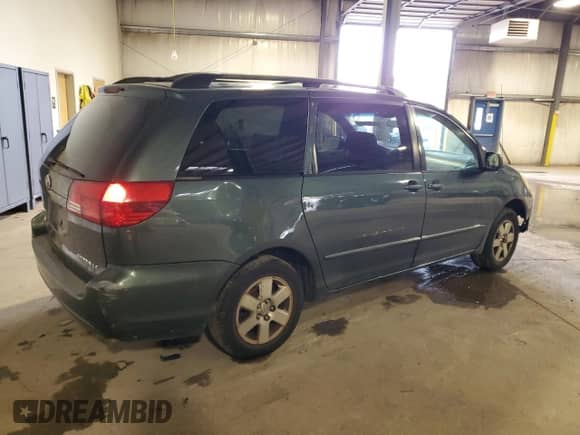 2005 Toyota Sienna LE z VIN 5TDZA23C45S348443, wystawiony jako Copart lot #90807535 z przebiegiem 200 755 mil mil oraz Szkoda całkowita • Salvage title. Historia ofert i sprzedaży dostępna na DreamBid. Obrazek 3.