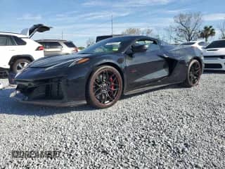 2023 Chevrolet Corvette 3LZ с VIN 1G1YF3D30P5700825, выставлен на аукционе Copart как лот 42403535 с пробегом 2 005 миль миль и На запчасти • Non repairable. История ставок и продаж доступна на DreamBid. Изображение 1.