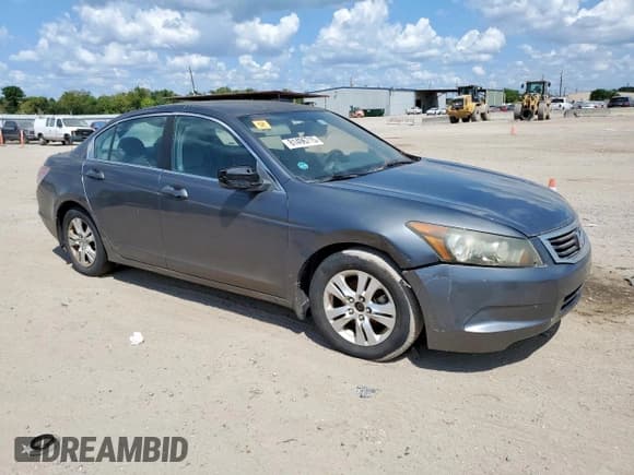 ✅ 2008 Honda Accord LX-P • VIN: 1HGCP26458A006172 • Lot: 81496715. Wystawiony na Copart z przebiegiem Nie podano. Bezpłatny archiwum sprzedaży aukcyjnych z USA i szczegółowy raport historii pojazdu na DreamBid. Zdjęcie 4.