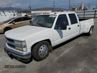1999 Chevrolet Silverado 3500 with VIN 1GCHC33J7XF024092, listed as a Copart auction lot 64849475 with 188,547 mi miles and Non repairable. Bid and sale history available at DreamBid. Image 1.