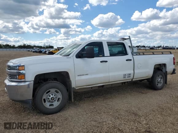 ✅ 2015 Chevrolet Silverado 2500HD Work Truck • VIN: 1GC1CUEG7FF626014 • Лот: 62963505. Опубликован ранее на Copart с пробегом 232 006 миль. Бесплатный доступ к архиву аукционных продаж из США и подробный отчёт об истории автомобиля на DreamBid. Изображение 1.