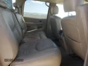 ✅ 2006 Chevrolet Silverado 2500HD LT2 • VIN: 1GCHK23D16F165942 • Lot: 64203524. Wystawiony na Copart z przebiegiem 334 166 mil. Bezpłatny archiwum sprzedaży aukcyjnych z USA i szczegółowy raport historii pojazdu na DreamBid. Zdjęcie 10.