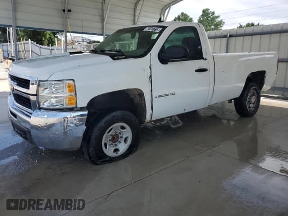 ✅ 2007 Chevrolet Silverado 2500HD Work Truck • VIN: 1GCHC24K37E562022 • Лот: 68107715. Опубликован ранее на Copart с пробегом 446 611 миль. Бесплатный доступ к архиву аукционных продаж из США и подробный отчёт об истории автомобиля на DreamBid. Изображение 1.