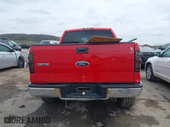 ✅ 2005 Ford F-150 XLT • VIN: 1FTPW14525FA56437 • Лот: 42065384. Опубликован ранее на IAAI с пробегом 268 475 миль. Бесплатный доступ к архиву аукционных продаж из США и подробный отчёт об истории автомобиля на DreamBid. Изображение 16.