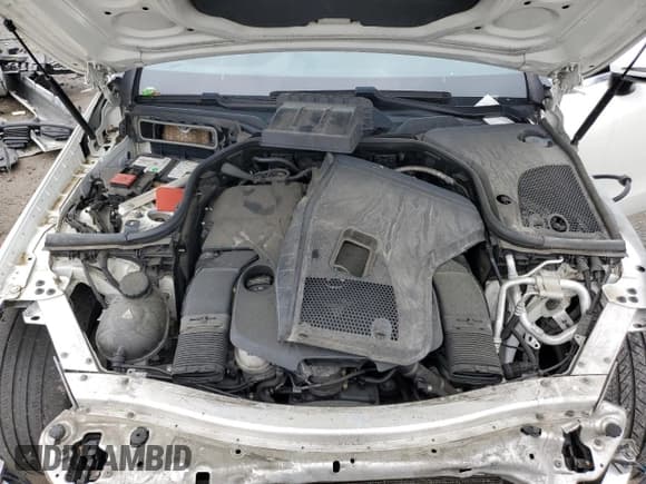 ✅ 2018 Mercedes-Benz E 400 • VIN: WDD1J6GBXJF014391 • Lot: 54881765. Wystawiony na Copart z przebiegiem 126 535 mil. Bezpłatny archiwum sprzedaży aukcyjnych z USA i szczegółowy raport historii pojazdu na DreamBid. Zdjęcie 11.