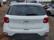 ✅ 2023 Hyundai Venue Limited • VIN: KMHRC8A33PU252068 • Лот: 43338569. Опубликован ранее на IAAI с пробегом 58 406 миль. Бесплатный доступ к архиву аукционных продаж из США и подробный отчёт об истории автомобиля на DreamBid. Изображение 17.