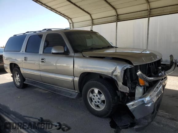 ✅ 2003 Chevrolet Suburban LS • VIN: 1GNEC16T33J262864 • Лот: 61648255. Опубликован ранее на Copart с пробегом 298 652 миль. Бесплатный доступ к архиву аукционных продаж из США и подробный отчёт об истории автомобиля на DreamBid. Изображение 4.