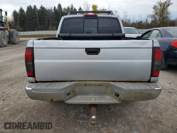 ✅ 2000 Nissan Frontier XE • VIN: 1N6ED27Y4YC428937 • Лот: 91439915. Опубликован ранее на Copart с пробегом 263 134 миль. Бесплатный доступ к архиву аукционных продаж из США и подробный отчёт об истории автомобиля на DreamBid. Изображение 6.