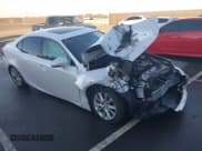 ✅ 2016 Lexus IS 200t • VIN: JTHBA1D29G5036756 • Lot: 43760726. Wystawiony na IAAI z przebiegiem 101 347 mil. Bezpłatny archiwum sprzedaży aukcyjnych z USA i szczegółowy raport historii pojazdu na DreamBid. Zdjęcie 1.