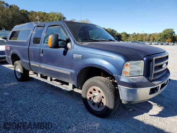 ✅ 2006 Ford F-250 XL • VIN: 1FTSX21506EB32875 • Лот: 87370635. Опубликован ранее на Copart с пробегом 132 788 миль. Бесплатный доступ к архиву аукционных продаж из США и подробный отчёт об истории автомобиля на DreamBid. Изображение 4.