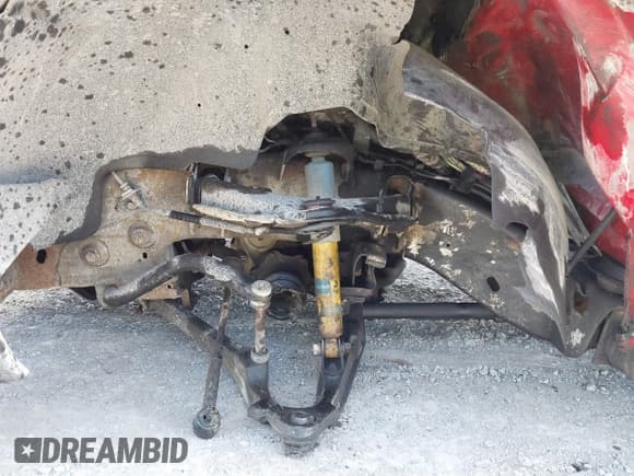 ✅ 2006 Chevrolet Silverado 2500HD LT3 • VIN: 1GCHK23D46F270846 • Lot: 41395200. Wystawiony na IAAI z przebiegiem 213 315 mil. Bezpłatny archiwum sprzedaży aukcyjnych z USA i szczegółowy raport historii pojazdu na DreamBid. Zdjęcie 12.