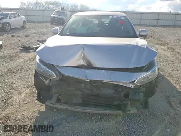 ✅ 2021 Nissan Sentra S • VIN: 3N1AB8BV8MY254513 • Lot: 85198845. Wystawiony na Copart z przebiegiem 69 334 mil. Bezpłatny archiwum sprzedaży aukcyjnych z USA i szczegółowy raport historii pojazdu na DreamBid. Zdjęcie 13.