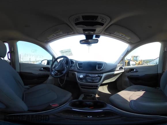 ✅ 2017 Chrysler Pacifica Touring L • VIN: 2C4RC1BG4HR833588 • Лот: 42984443. Опубликован ранее на IAAI с пробегом 195 758 миль. Бесплатный доступ к архиву аукционных продаж из США и подробный отчёт об истории автомобиля на DreamBid. Изображение 18.