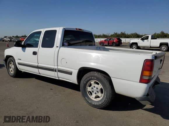 ✅ 2001 Chevrolet Silverado 1500 LT • VIN: 1GCEC19T11Z164659 • Lot: 73015124. Wystawiony na Copart z przebiegiem 244 191 mil mil. Skorzystaj z bezpłatnego archiwum sprzedaży aukcyjnych z USA i zobacz szczegółowy raport historii pojazdu na DreamBid. Zdjęcie 2.