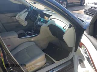 ✅ 2011 Infiniti M • VIN: JN1BY1AP4BM322058 • Лот: 43525470. Опубликован ранее на IAAI с пробегом 162 405 миль. Бесплатный доступ к архиву аукционных продаж из США и подробный отчёт об истории автомобиля на DreamBid. Изображение 5.