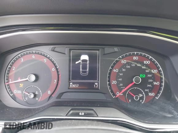 ✅ 2020 Volkswagen Jetta S • VIN: 3VWCB7BU9LM072698 • Lot: 43242362. Wystawiony na IAAI z przebiegiem 83 657 mil. Bezpłatny archiwum sprzedaży aukcyjnych z USA i szczegółowy raport historii pojazdu na DreamBid. Zdjęcie 7.