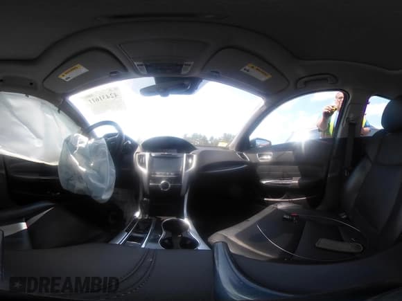 ✅ 2020 Acura TLX Technology • VIN: 19UUB1F55LA006137 • Lot: 42431611. Listed on IAAI with 44,960 mi. Free auction sales archive from the USA and detailed vehicle history report at DreamBid. Image 18.