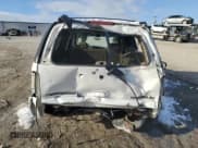 ✅ 2001 Chevrolet Suburban LT • VIN: 3GNFK16T61G233896 • Лот: 39153344. Опубликован ранее на Copart с пробегом 208 015 миль. Бесплатный доступ к архиву аукционных продаж из США и подробный отчёт об истории автомобиля на DreamBid. Изображение 6.