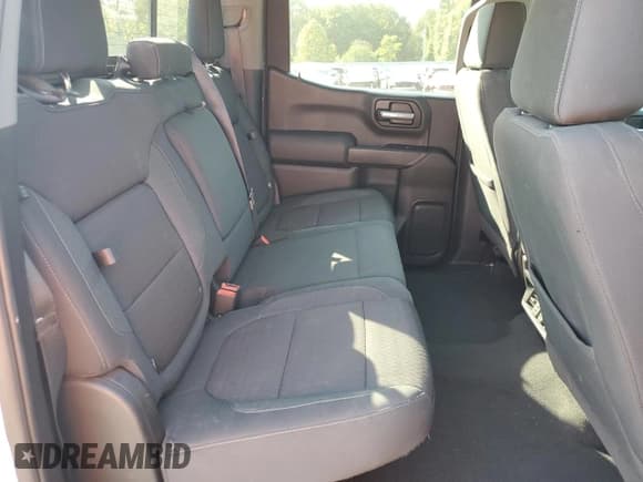 ✅ 2019 Chevrolet Silverado 1500 LT • VIN: 3GCPWCED4KG263178 • Lot: 74199944. Wystawiony na Copart z przebiegiem 128 893 mil. Bezpłatny archiwum sprzedaży aukcyjnych z USA i szczegółowy raport historii pojazdu na DreamBid. Zdjęcie 10.